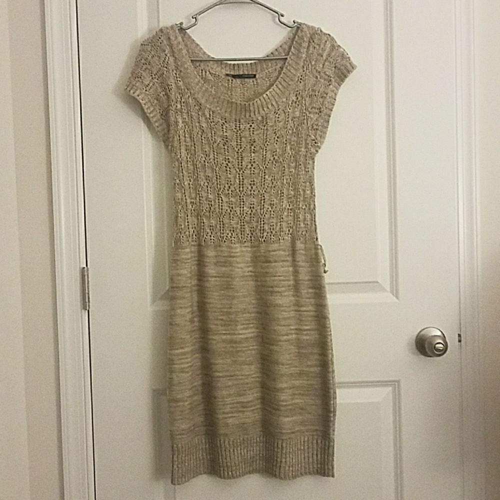 Short Sleeve Sweater Dress